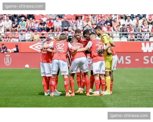 战报速递：昂热2-1战胜兰斯，最后时刻通过压迫造成对手防守沟通失误绝杀